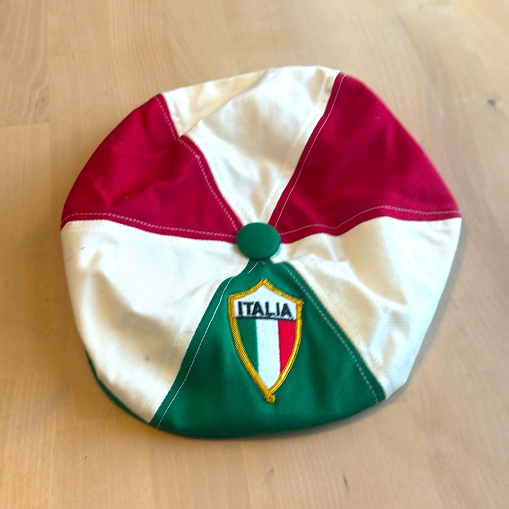 Vintage Italy Newsboy Hat Italia Cap Red White Green (C01)